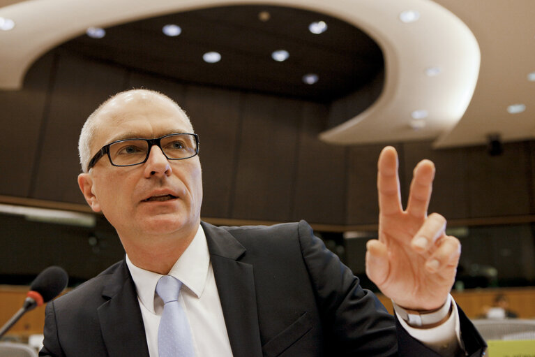 Portrait of MEP Peter SIMON