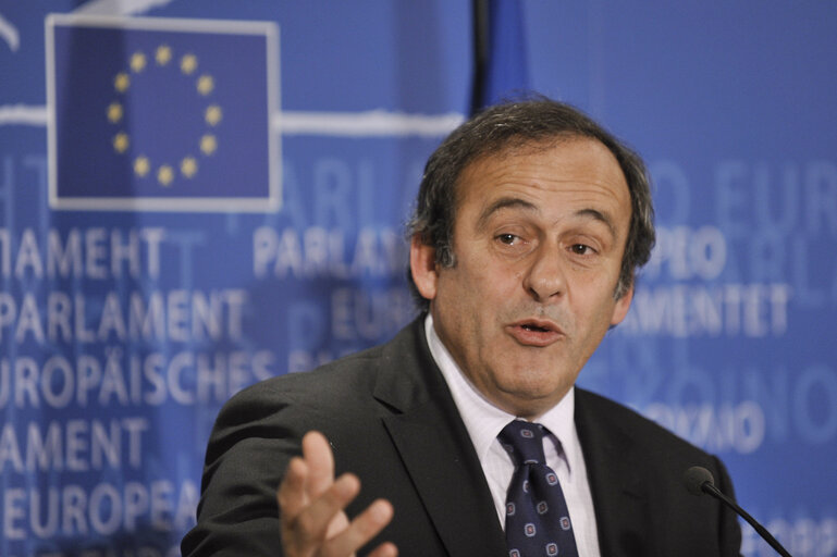 EP President meets with UEFA President Michel PLATINI