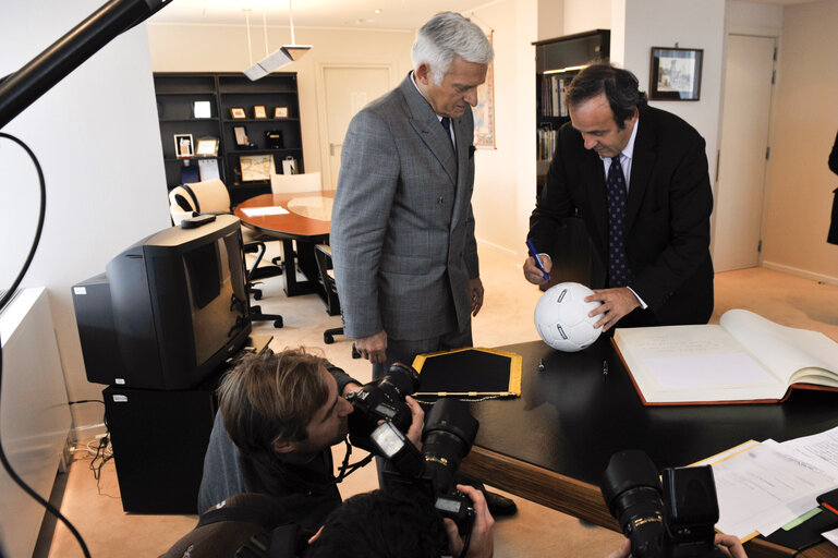 Photo 9 : EP President meets with UEFA President Michel PLATINI