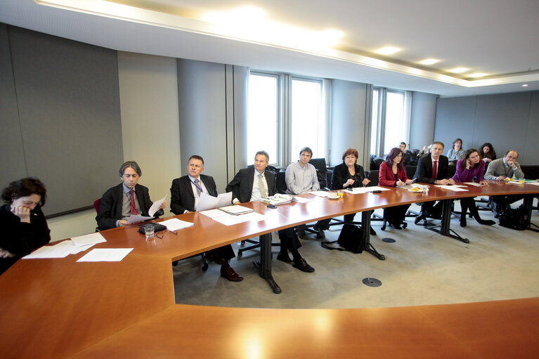 Foto 30: Meeting on widening participation in the European framework programme