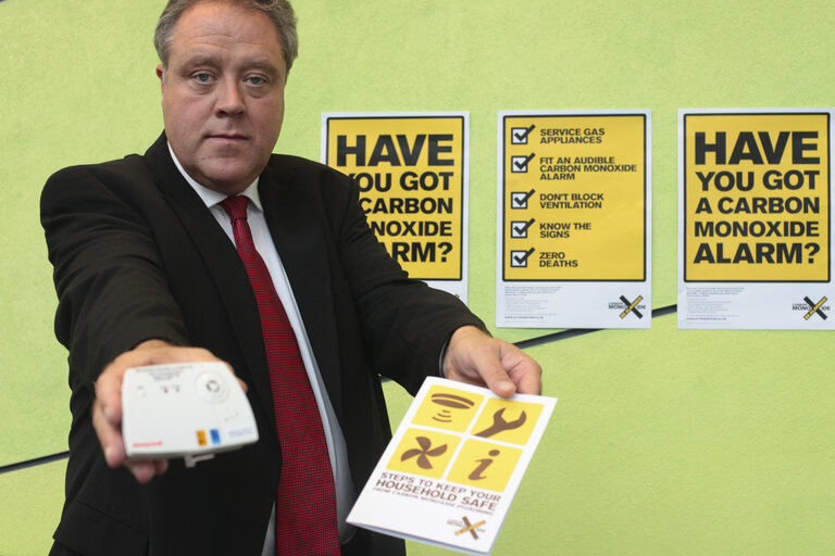 Valokuva 6: CO Carbon monoxide Demonstration