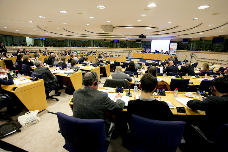 Photo 6 : Intergroup meeting: Towards an ERIKA 4 package?