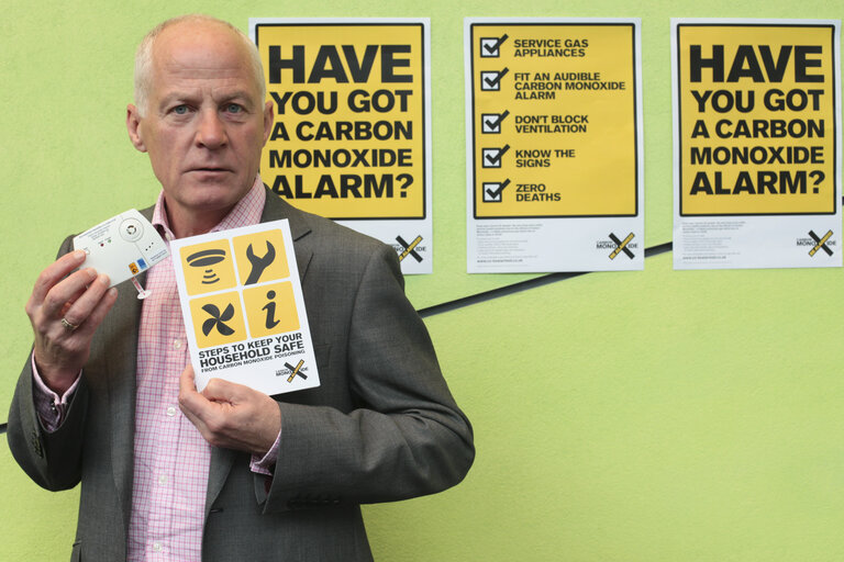 CO Carbon monoxide Demonstration