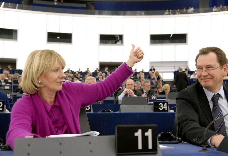 Fotó 2: Karin RIIS-JORGENSEN MEP in Plenary Session in Strasbouirg.