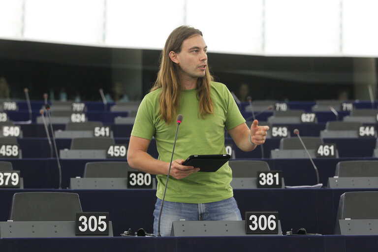 Billede 48: MEPs during plenary session in Strasbourg, week 39