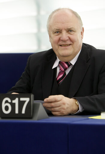 Fotografi 4: Jürgen SCHRÖDER MEP  in Plenary Session in Strasbourg.