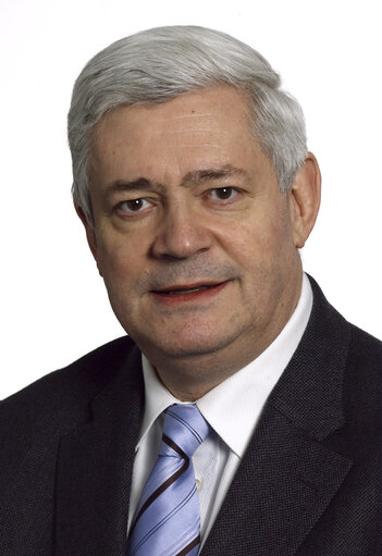 Zdjęcie 4: Portrait of MEP Bruno GOLLNISCH