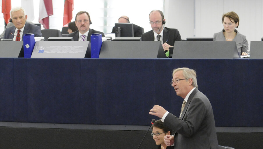 Fotografie 2: Plenary Session in Strasbourg - Week 39 - Question hour with the President of the Eurogroup and Prime Minister of Luxembourg