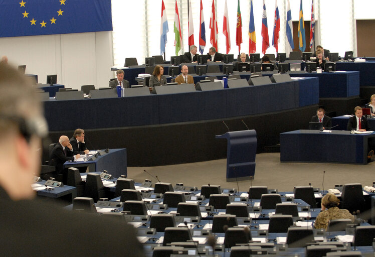 Foto 1: Martine ROURE MEP in Plenary Session in Strasbourg.