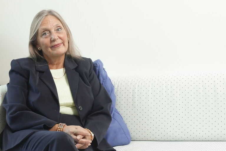 Portrait of MEP Anna ROSBACH