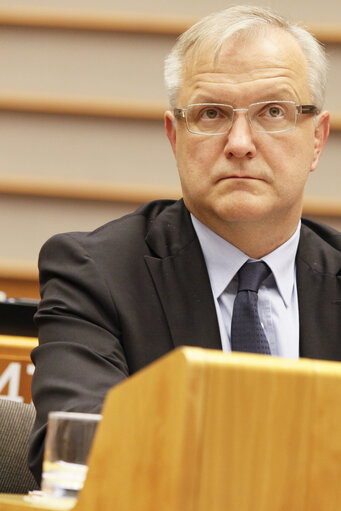 Photo 24: Meps in the hemicycle in Brussels, week 48 - Prepration for the European Council