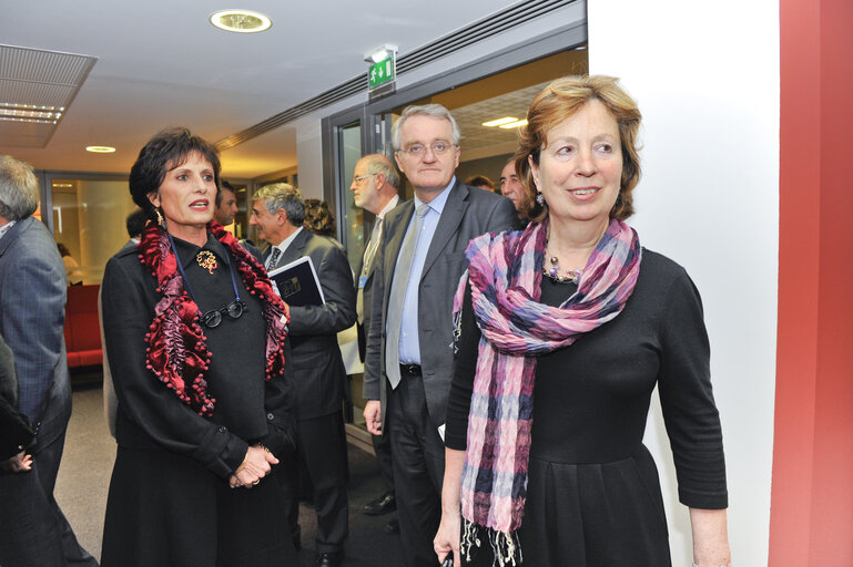 Foto 9: Official opening event of new premises of Library Reading Room and ITEC service desk