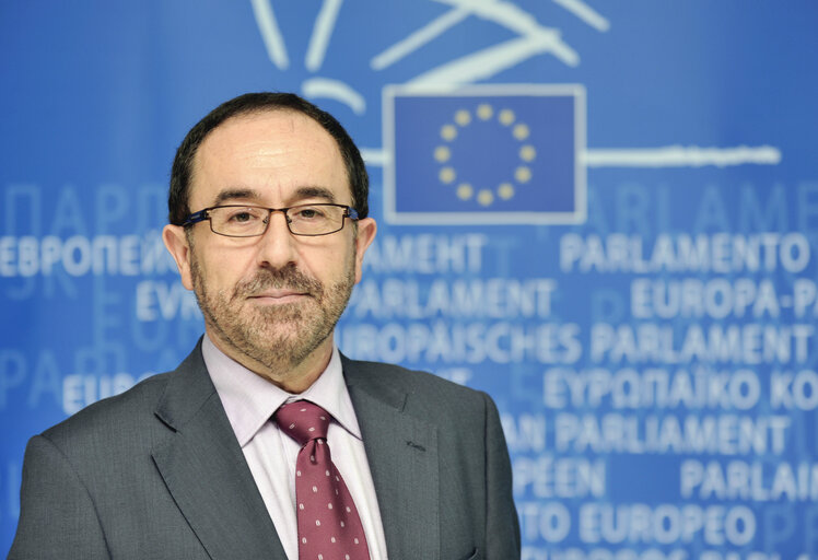 Fotografi 9: Portrait of MEP Andres PERELLO RODRIGUEZ