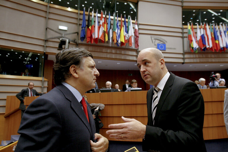 Fotografija 3: Session plénière      Plenary session   REINFELD Fredrik, 2009, Présidence du Conseil européen, SE-SUEDE, Parlement européen à Bruxelles, Barroso José Manuel Durao 07-10-2009