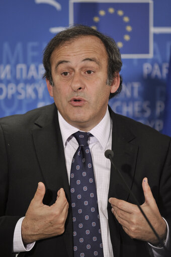 EP President meets with UEFA President Michel PLATINI