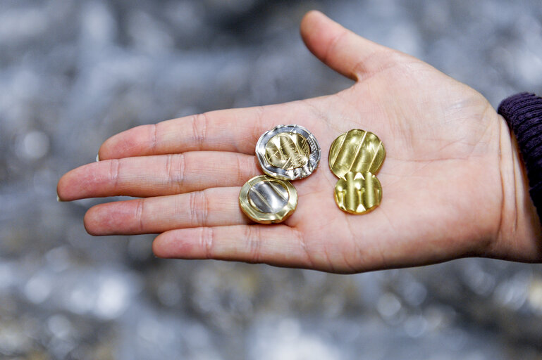 Suriet 4: Mintage of coins