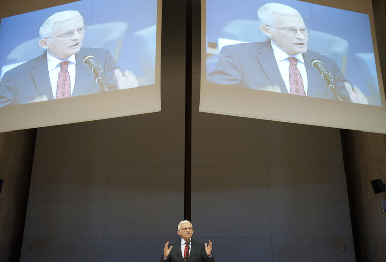 Fotografia 34: Single Market Forum - Together fot new growth.