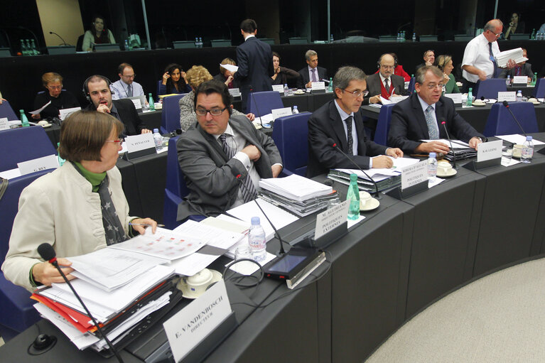 Photo 10 : Conference of Committee Chairs with Polish Presidency minister of Foreign affairs