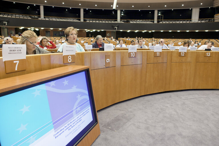 Foto 11: Democratic Accountability of the internal security strategy and the role of EUROPOL, EUROJUST and FRONTEX