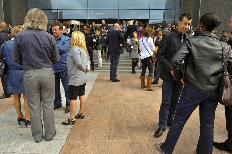 Evacuation of EP buildings in Brussels due to electricity failure