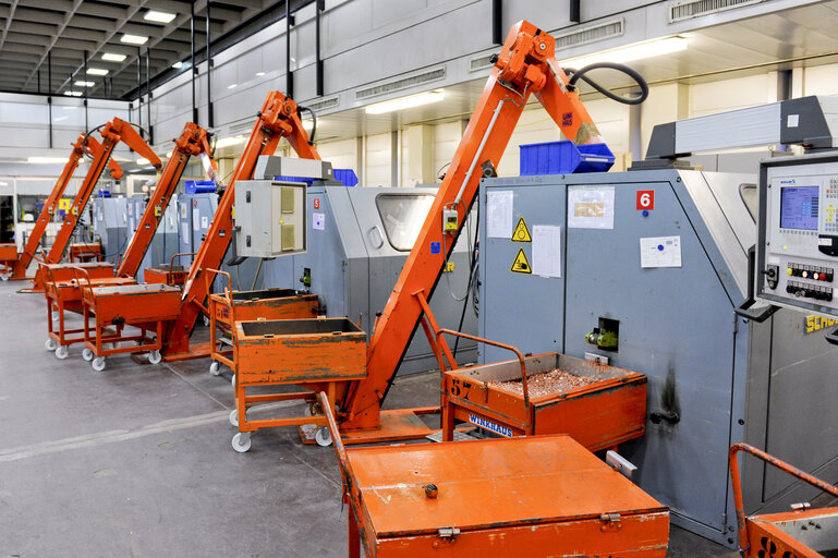 Suriet 32: Mintage of coins