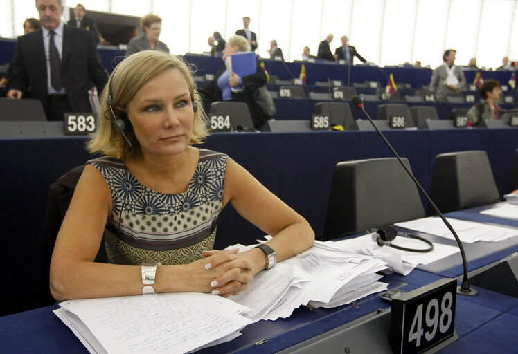 Fotografie 5: Eija-Riitta KORHOLA MEP in plenary session in Strasbourg