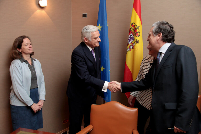 Photo 1: EP President meets with the Spanish Secretary of State of the UE.