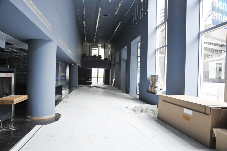 Foto 17: Visitors center in the WIB building at the European Parliament in Brussels. Construction works