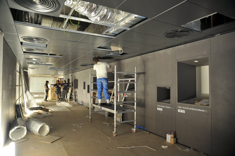 Foto 12: Visitors center in the WIB building at the European Parliament in Brussels. Construction works