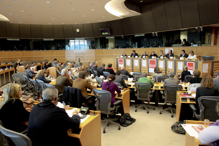 Public Hearinfg S&D group: Wake up Brussels How a million people can change europe