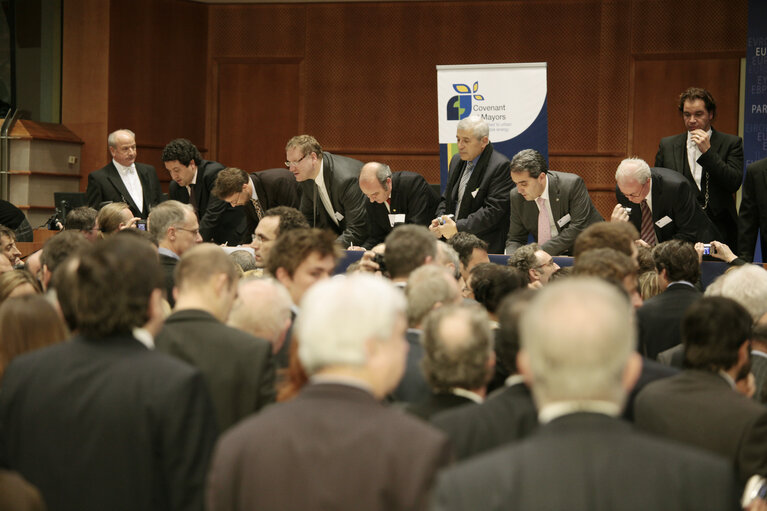 Covenant of Mayors 2009.