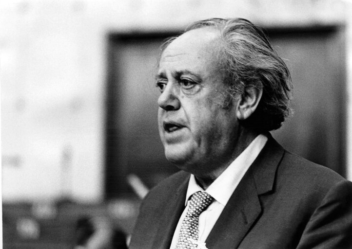 SOAMES Christopher, June 1976