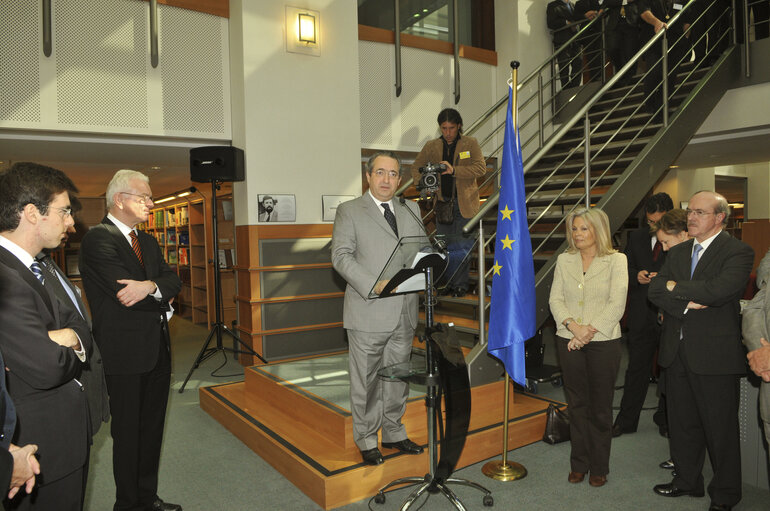 Fotografija 3: EP President speaks on the occasion of the inauguration of the Francisco Lucas Pires Reading Room of the European Parliament's Library