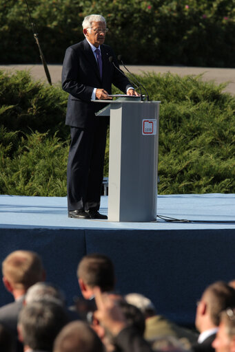 Nuotrauka 5: Poland marks the 70th anniversary of the outbreak of World War II by holding a ceremony