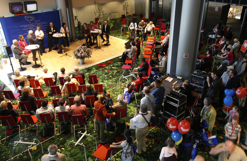 Foto 42: Open days of the European Parliament in Strasbourg