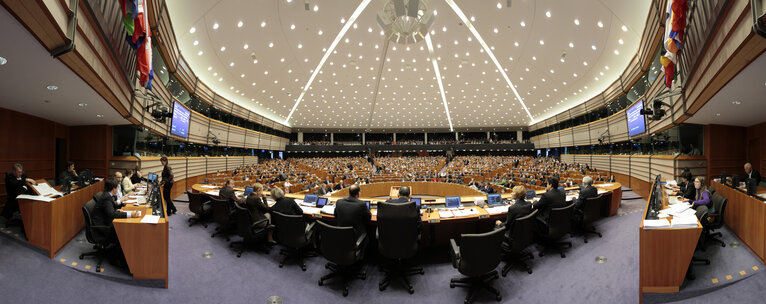 Panoramic view of the Hemicycle inside the Paul-Henri SPAAK Building.