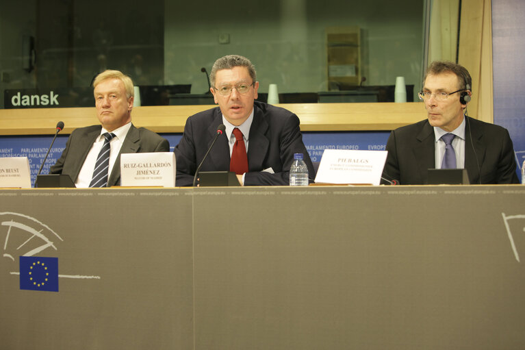 Press Conference on the Covenant of Mayors 2009.