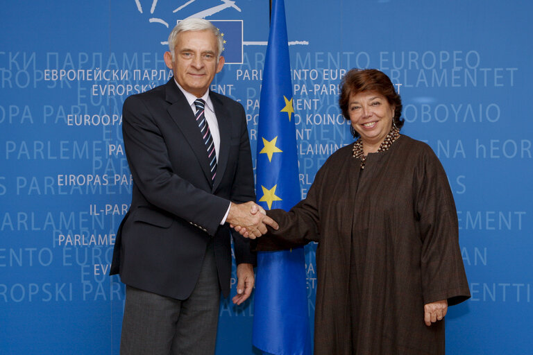 Foto 3: EP President meets with General Delegate of Palestine to the EU