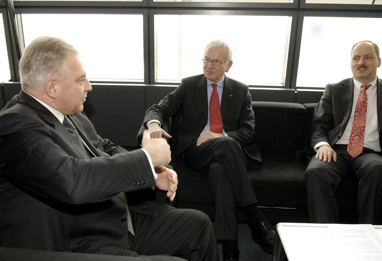 Fotografi 15: Meeting with the Prime Minister of Croatia, Ivo Sanader Croatie / Croatia, Poettering Hans Gert, Président - Premier Ministre, 2009, Parlement européen à Strasbourg 03/02/2009