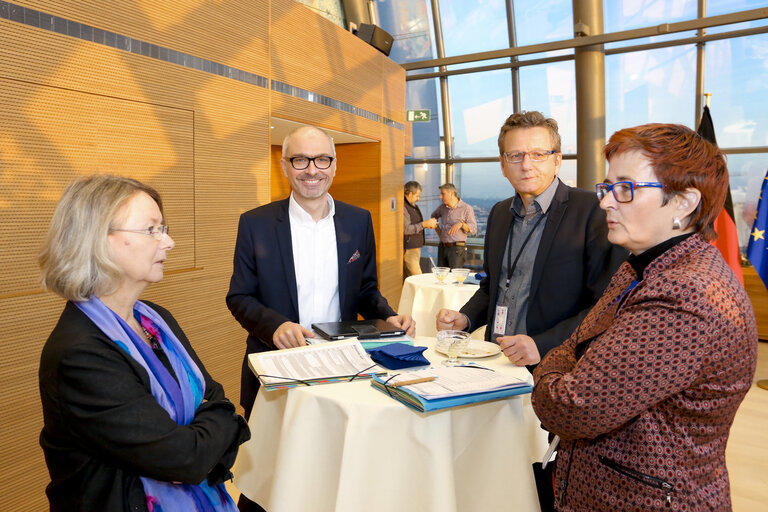 Fotografie 15: EP President meets with German MEPs and vice chancellor of Germany