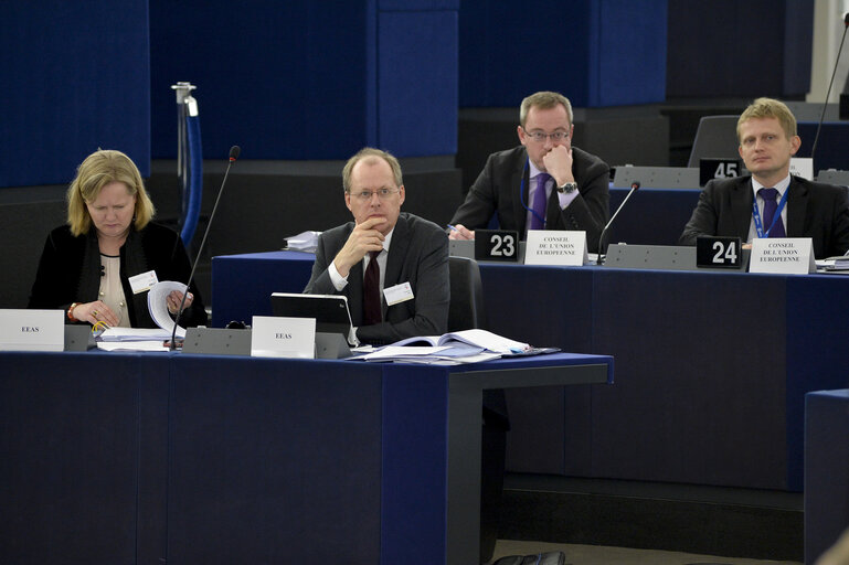 Photo 3 : 28th ACP-EU Joint Parliamentary assembly in Strasbourg  Sitting ' The social and economic consequences of malnutrition in ACP countries '  Statement of Commissioner in charge of international cooperation and development