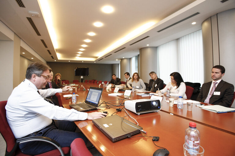 Foto 2: Study visit of High level officials from the Brazilian Congress - Meeting with the Director General of DG ITEC