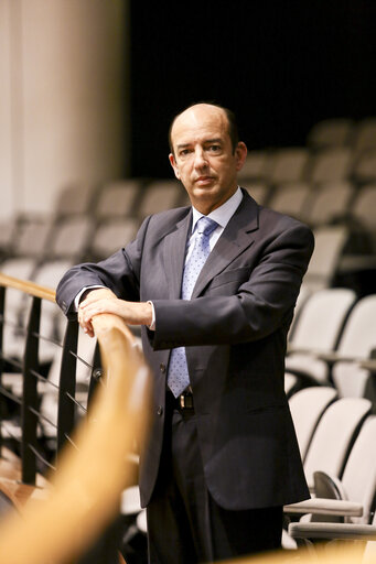 Fotografija 2: Portrait of MEP Carlos COELHO