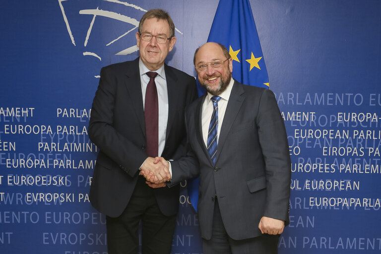 Fotografia 2: Martin SCHULZ - EP President meets with Poul Nyrup RASMUSSEN, former prime Minister of Denmark