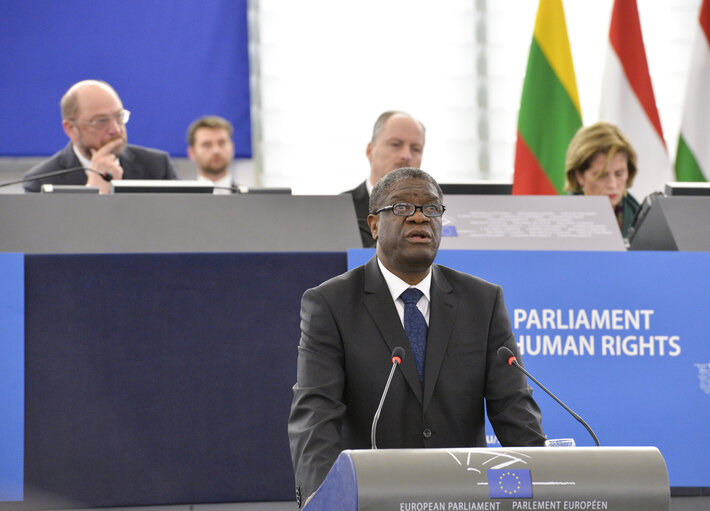 Valokuva 14: Sakharov Prize 2014 award ceremony in plenary presided by EP President