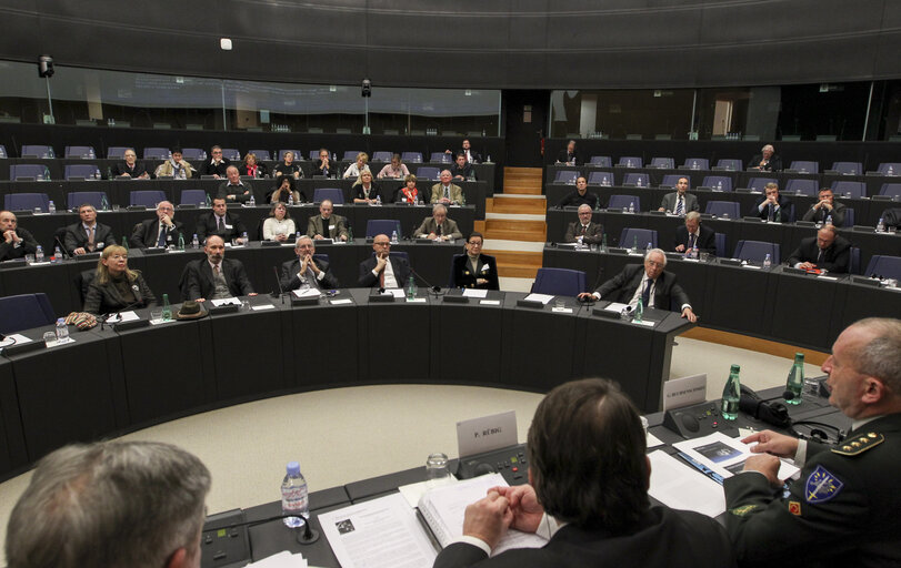 Foto 2: Paneuropean Working Group of the European People's Party - Lecture on the topic of 'Eurocorps, an instrument of peace ‚Äì at the service of EU, NATO and United Nations'