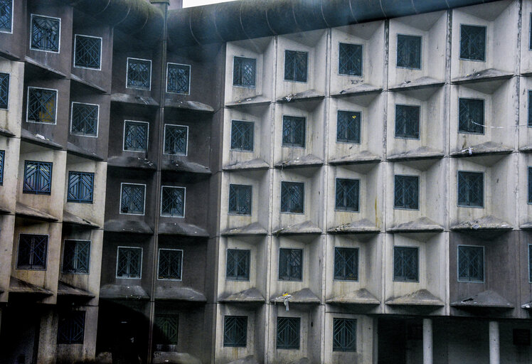 Fotó 4: Outside view of the Strasbourg detention centre.