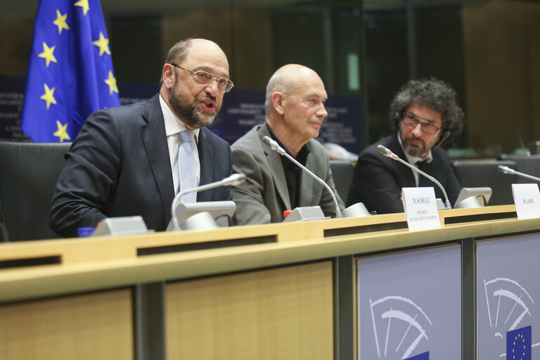 Photo 26 : Awarding of the European Book Prize