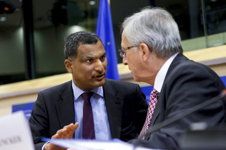 Foto 16: President-designate of the European Commission meets with ECR group