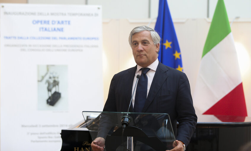 Zdjęcie 20: The Works of Art (DG COMM) organizes the official opening of the rotating exhibition of artworks from ITALY on the occasion of the IT Presidency of the European Union.